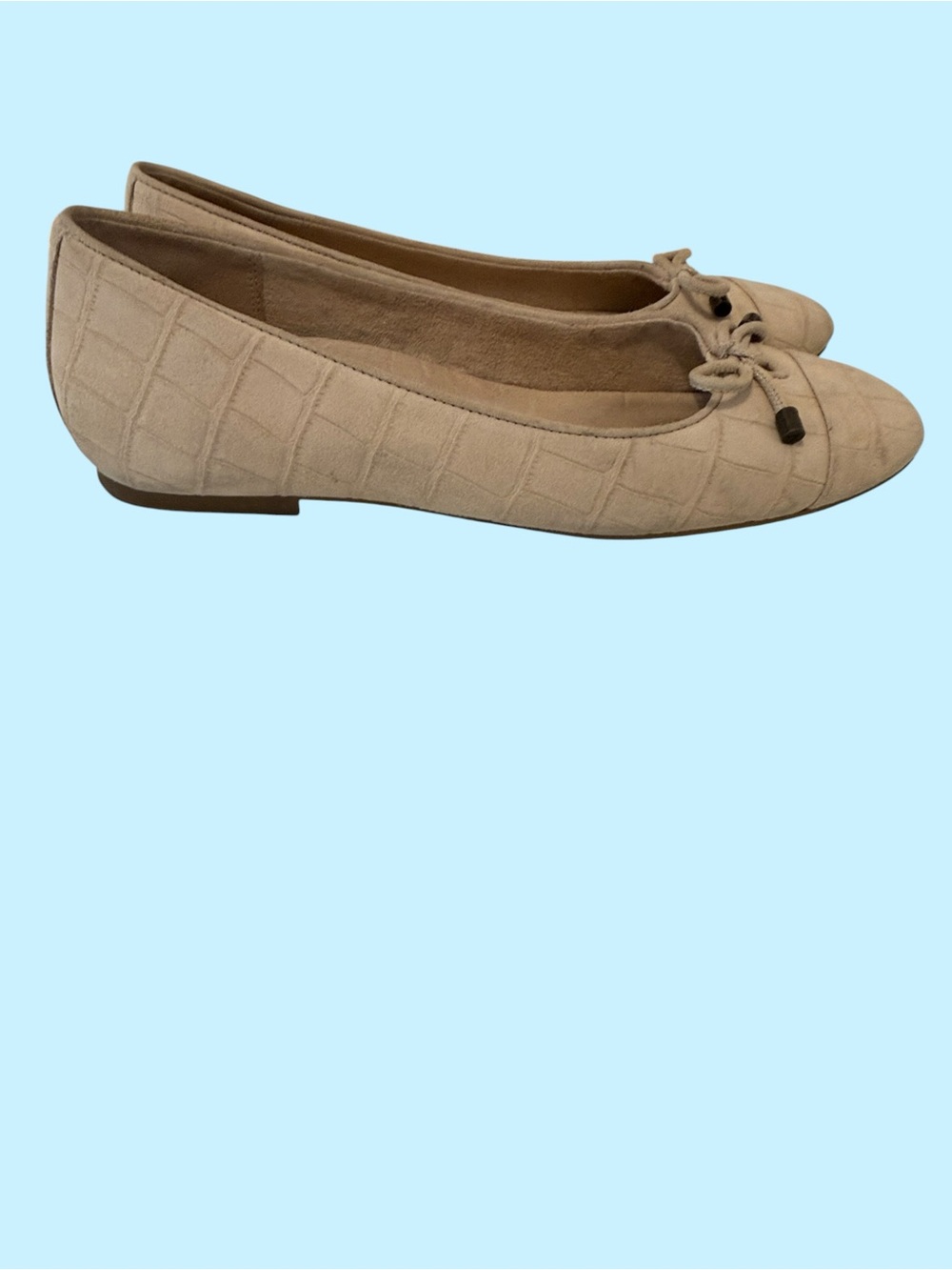 Vionic Quilted Bow Ballet Flats in Beige - Picture 2 of 4